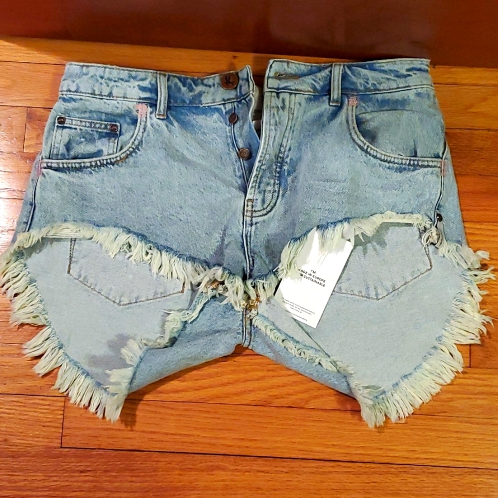 One Teaspoon Shorts